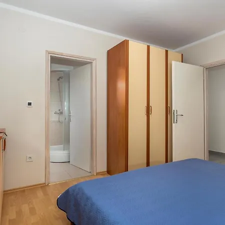 Awesome In With Wifi Daire Pinezići