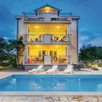 Front In Apartmán