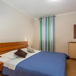 Apartmán Front In